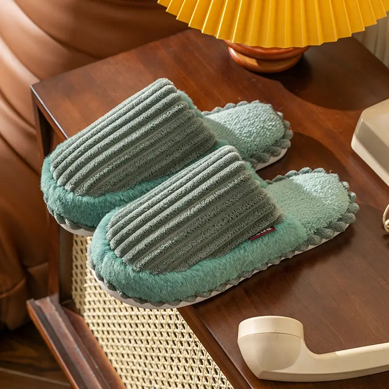 Carefully Selected Autumn and Winter Couple Cotton Slippers for Home Use Indoor Non-Slip Plush Floor Slippers Wholesale Coral Velvet - Image 4
