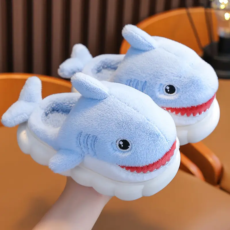 Children's Cotton Slippers for Boys, Winter Cartoon Shark Closed-Back Furry Shoes, Kids' Parent-Child Cotton Shoes for Toddlers and Young Children