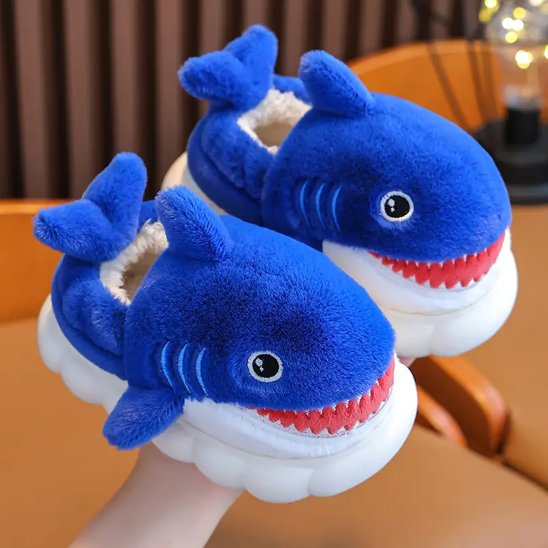 Children's Cotton Slippers for Boys, Winter Cartoon Shark Closed-Back Furry Shoes, Kids' Parent-Child Cotton Shoes for Toddlers and Young Children