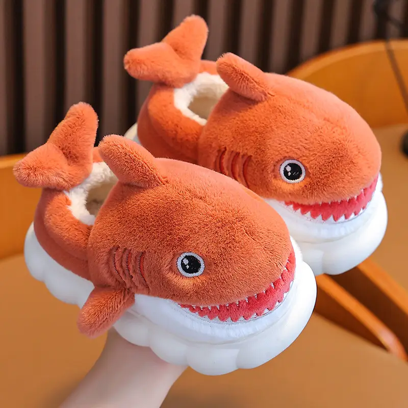 Children's Cotton Slippers for Boys, Winter Cartoon Shark Closed-Back Furry Shoes, Kids' Parent-Child Cotton Shoes for Toddlers and Young Children