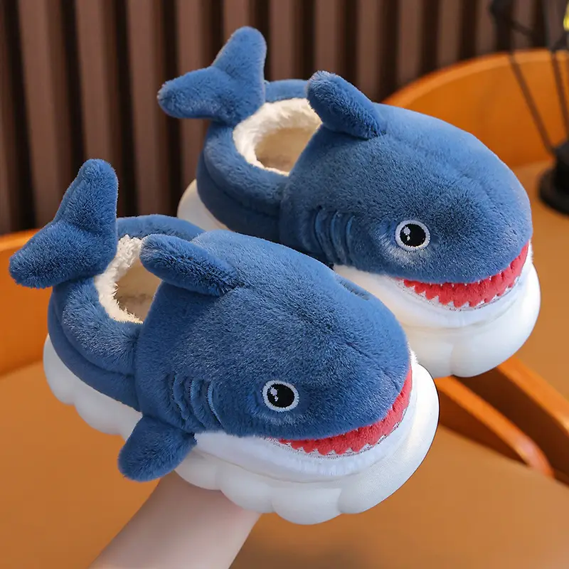 Children's Cotton Slippers for Boys, Winter Cartoon Shark Closed-Back Furry Shoes, Kids' Parent-Child Cotton Shoes for Toddlers and Young Children