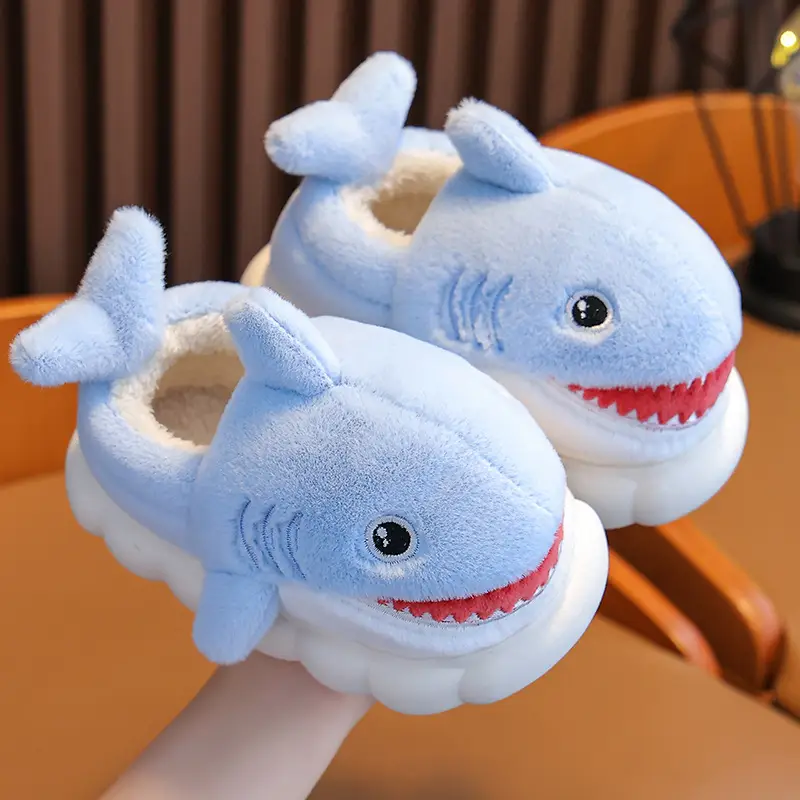 Children's Cotton Slippers for Boys, Winter Cartoon Shark Closed-Back Furry Shoes, Kids' Parent-Child Cotton Shoes for Toddlers and Young Children