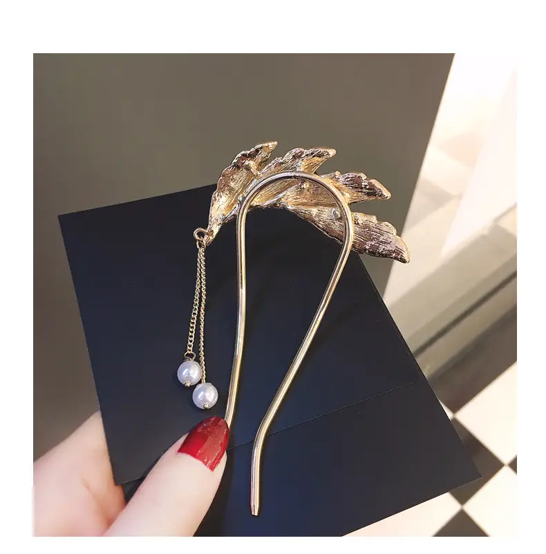 Gold Leaf Tassel Hairpin for Women Wedding Dress — feature 5