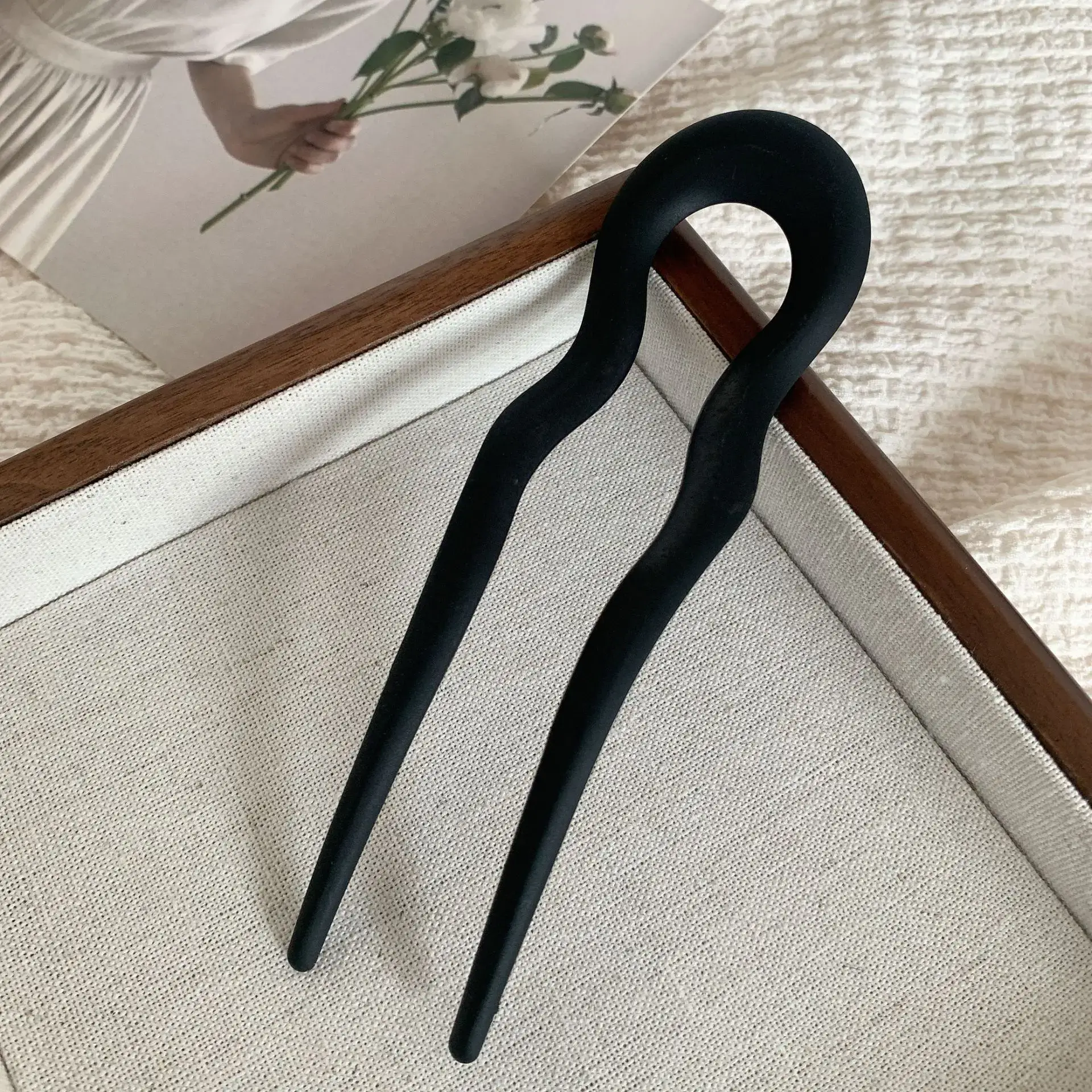 Green Frosted Hairpin for Women's Back Head Updo