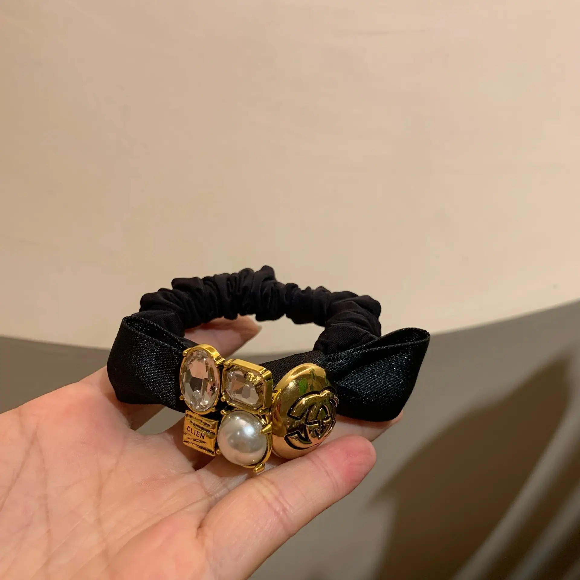 Black Baroque Hair Band with Pearl & Gold Accents — feature 5
