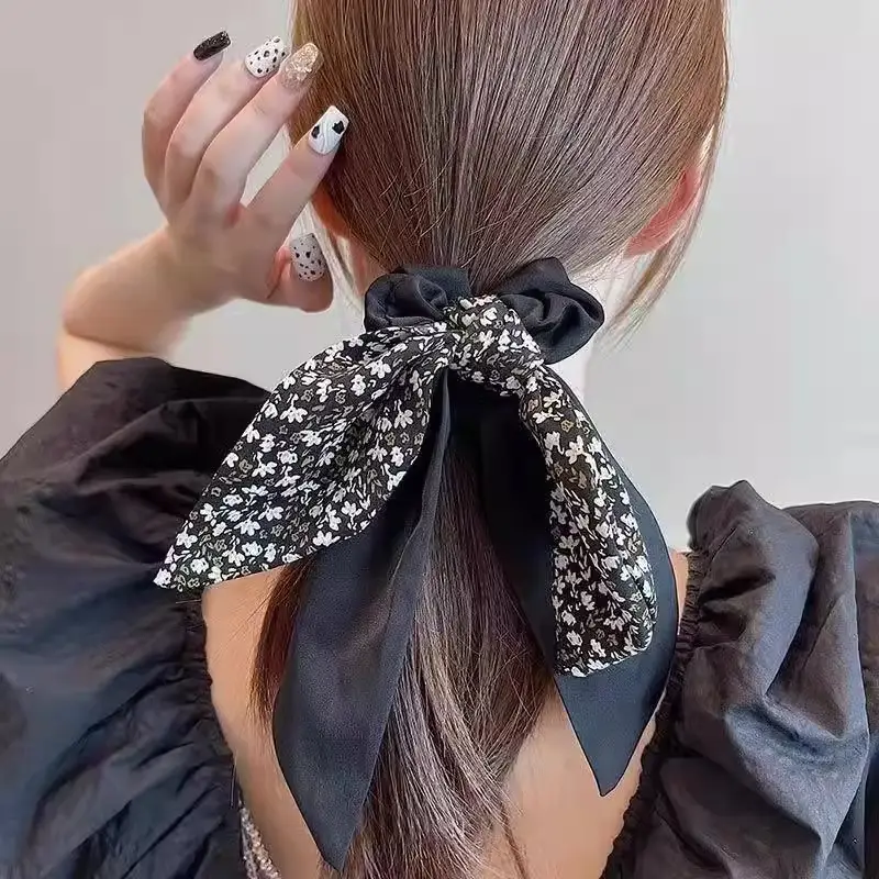 Korean Style Hair Tie with Floral Beads Black Coffee - Image 4