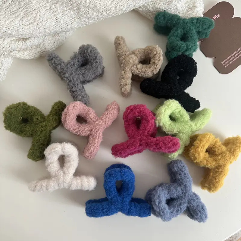 Autumn & Winter Felt Plush Hair Clips Cross Grip Medium Clip — feature 10