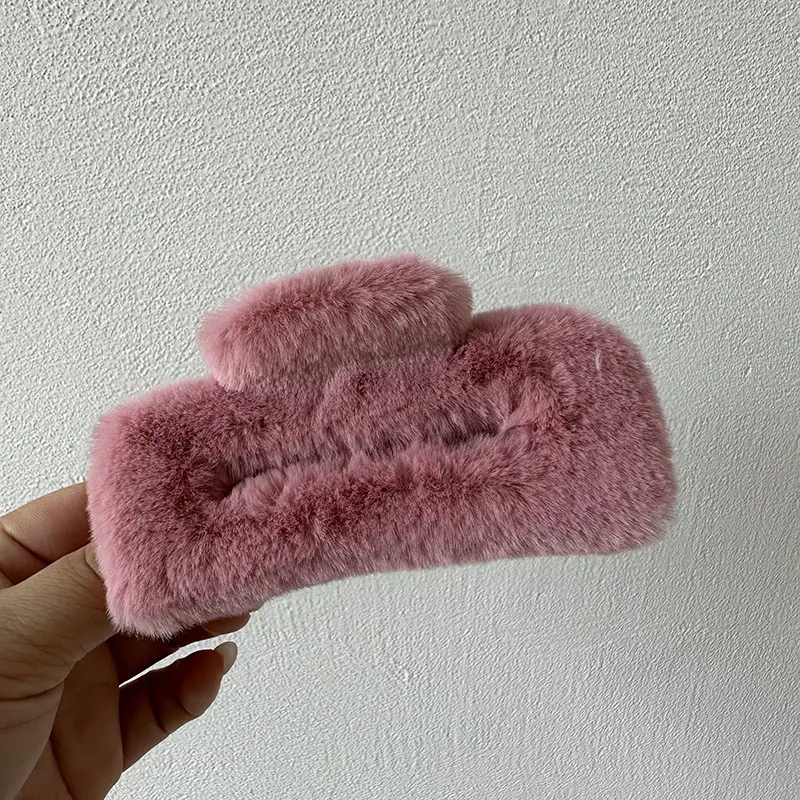Furry Hair Clips for Women Autumn Winter Updo Shark Clip — feature 10