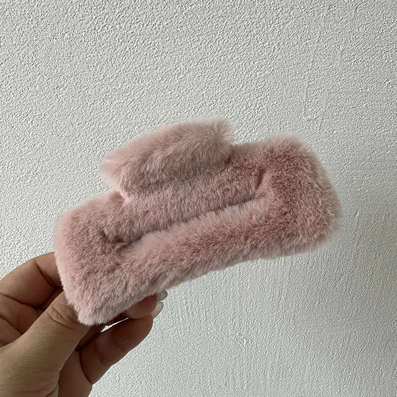 Furry Hair Clips for Women Autumn Winter Updo Shark Clip - Image 2