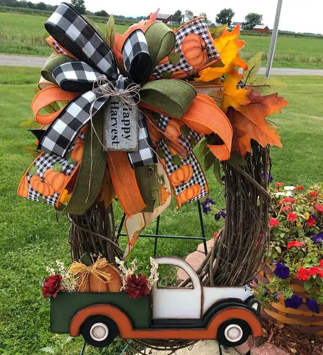 Red Truck Christmas Wreath Garland for Winter Decor - Image 3