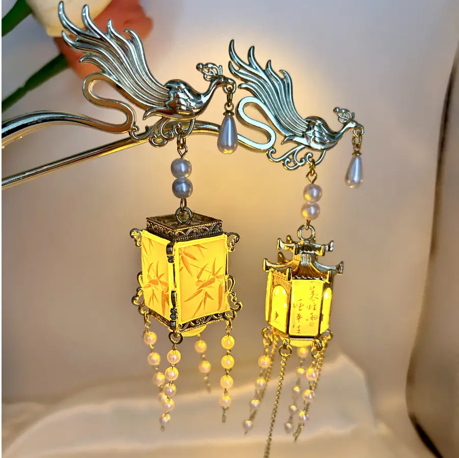 Retro Phoenix Tassel Hairpin for Women — feature 1
