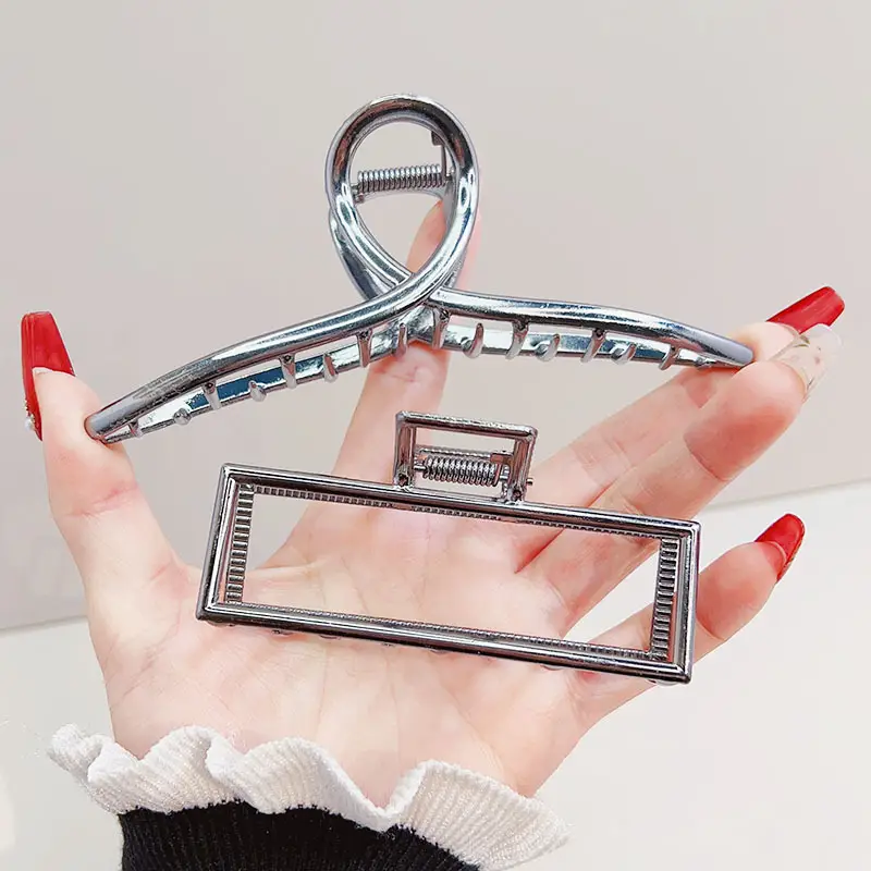 Full of Vitality Large Metal Hairpin Black Alloy - Image 11
