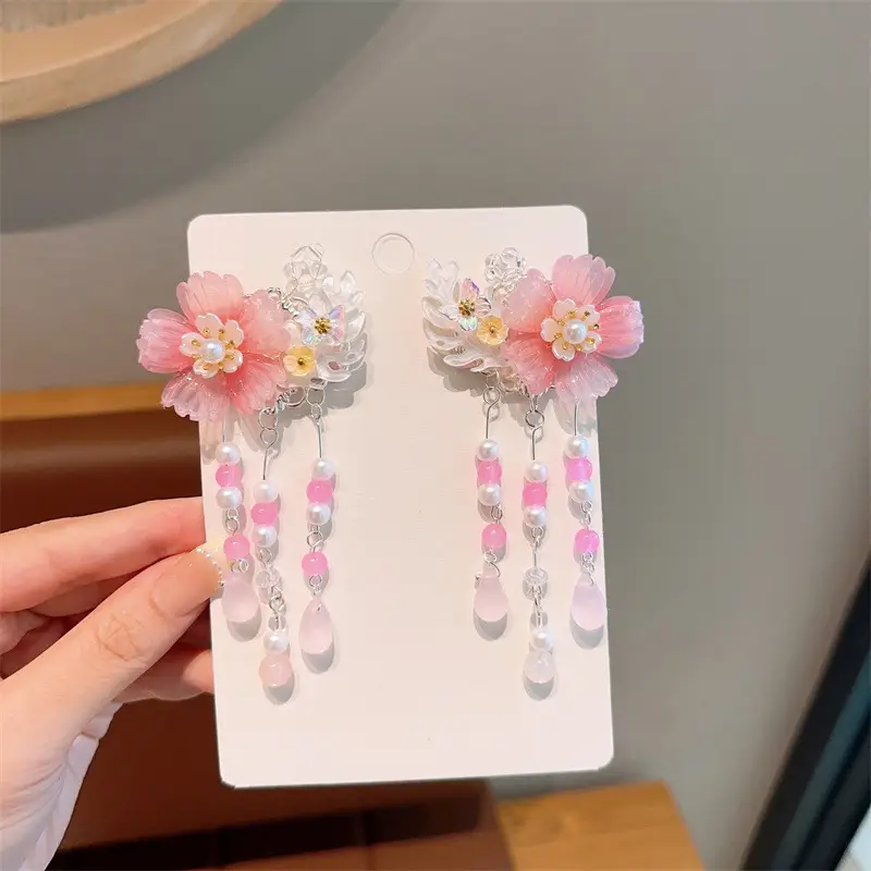 New Kids Ancient Headdress with Princess Flower Pendant — feature 2