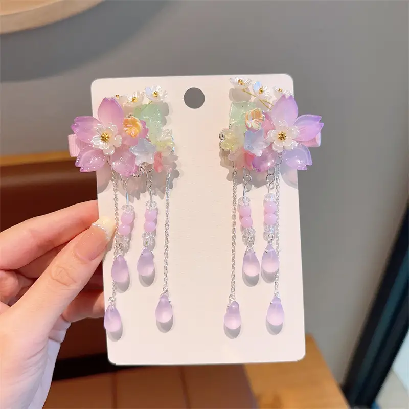 New Kids Ancient Headdress with Princess Flower Pendant — feature 5