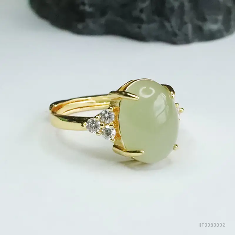 Guan Yu Jade Claw Ring for Women Gold Plated Clear Water Setting — feature 8
