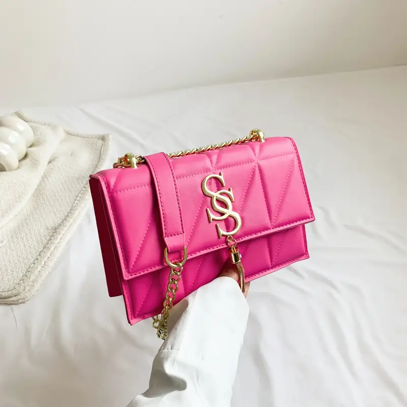 White Chain Shoulder Bag for Women Niche Trendy - Image 4