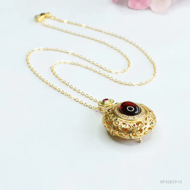 Natural Blood Amber Pendant Necklace for Women — feature 7