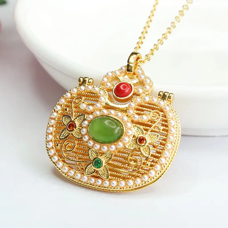 Guan Yu Jade Pendant Necklace for Women Palace Style - Image 5