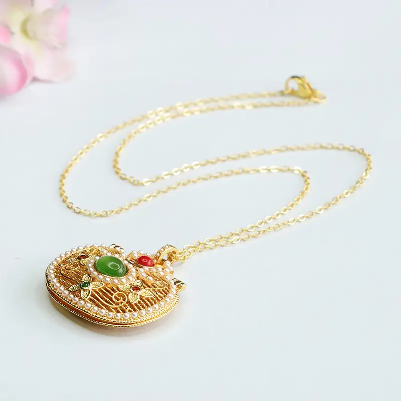Guan Yu Jade Pendant Necklace for Women Palace Style - Image 6