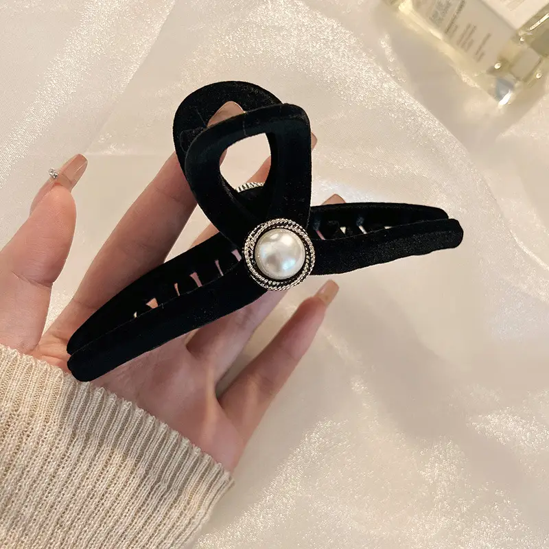 New Large Black Velvet Hair Clip for Women - Image 4