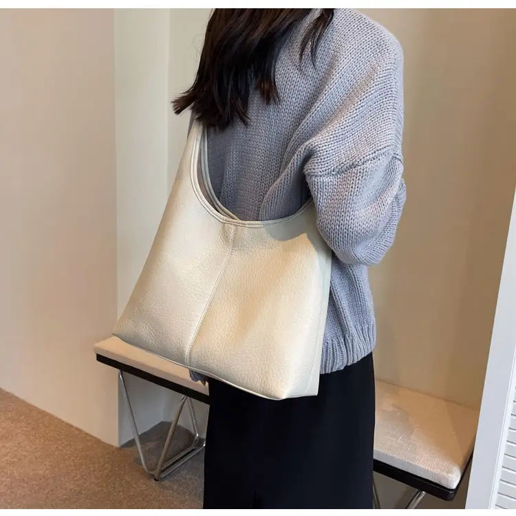 Women Retro Black Shoulder Bag 2023 Winter Textured — feature 10