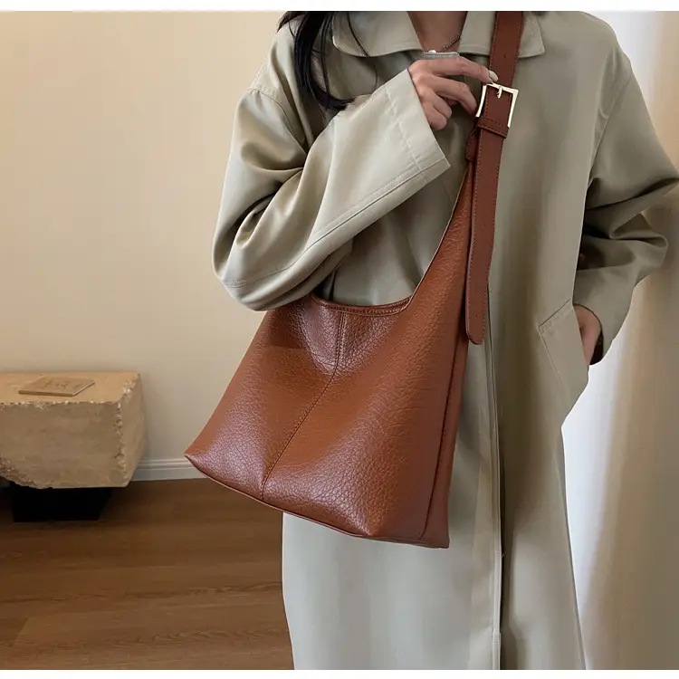 Women Retro Black Shoulder Bag 2023 Winter Textured — feature 14