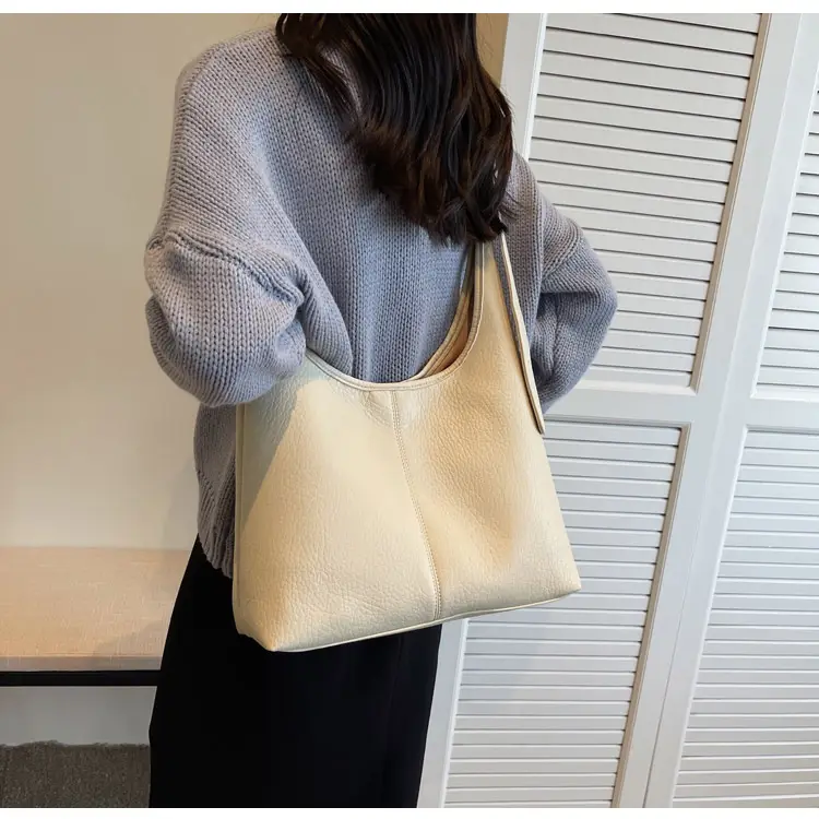 Women Retro Black Shoulder Bag 2023 Winter Textured — feature 9