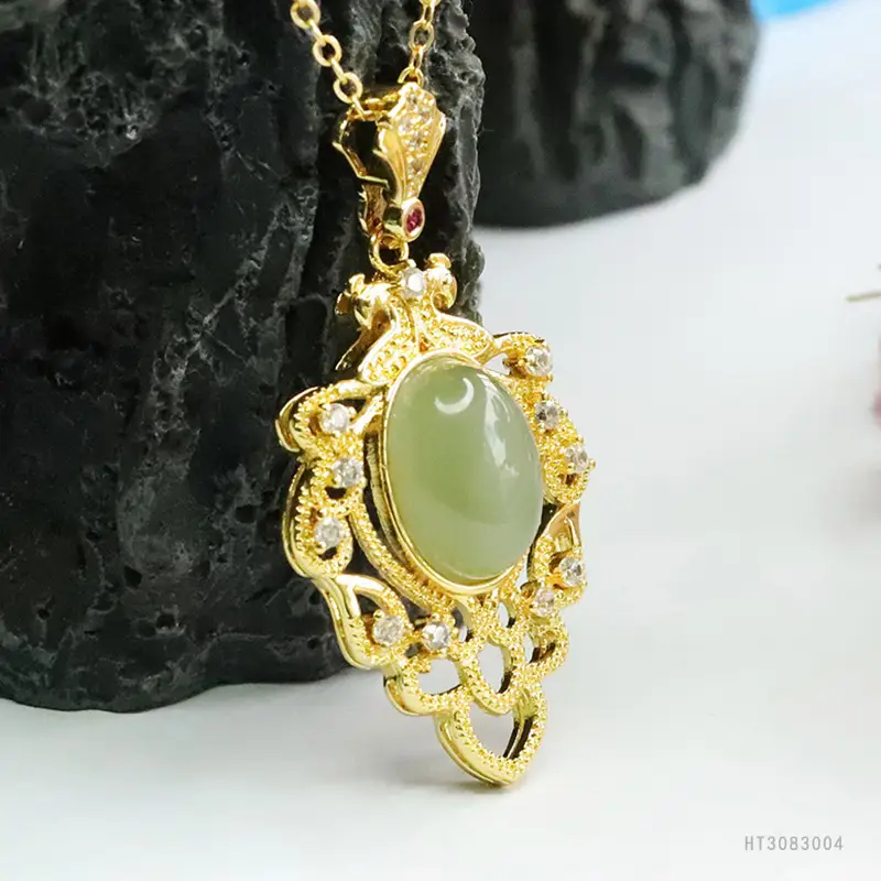 Natural Hetian Jade Clear Water Pendant Necklace — feature 10
