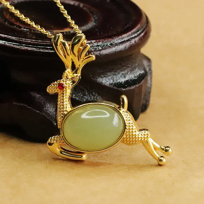 Aiyu Little Deer Jade Necklace with Clear Water Pendant — feature 1