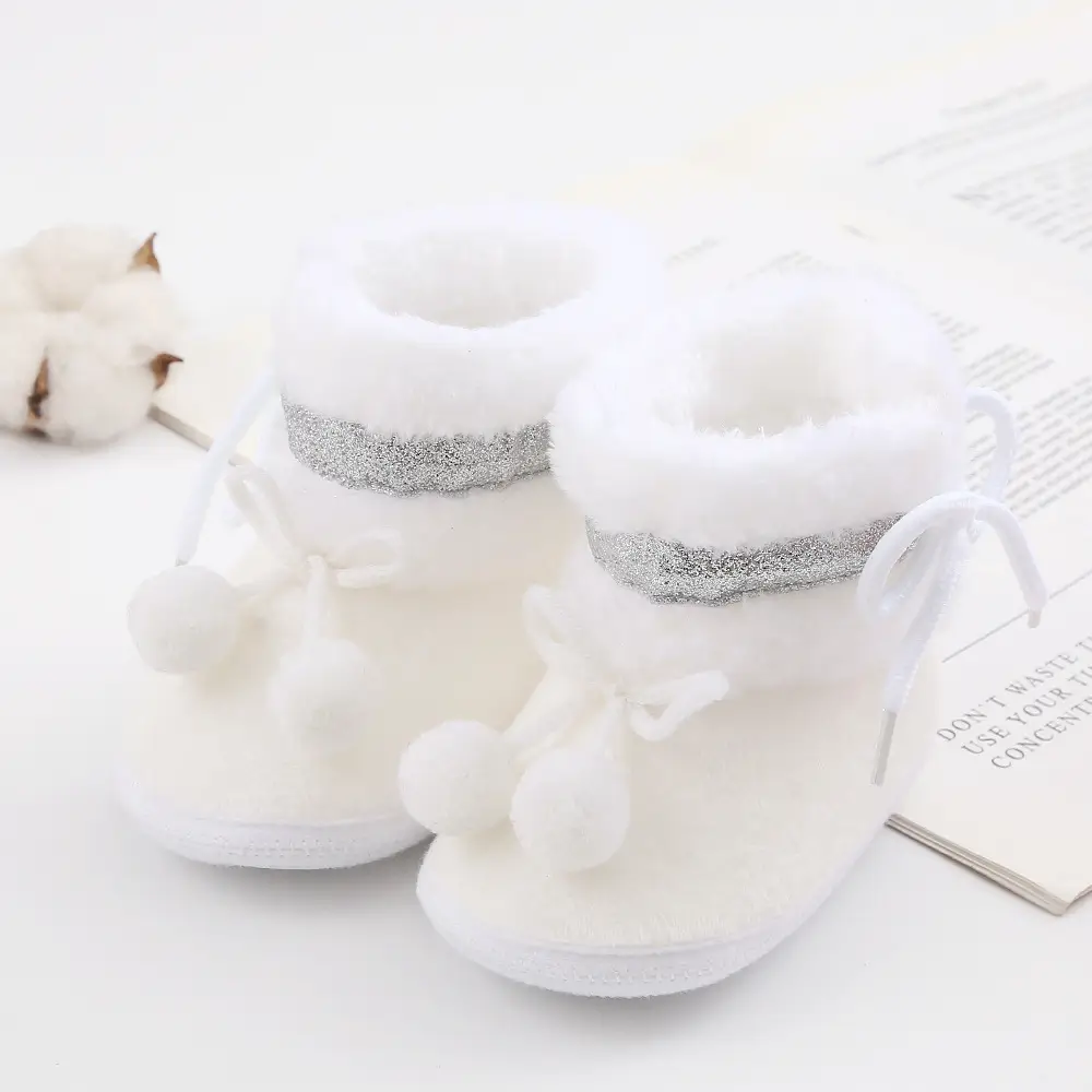 Red Fleece Baby Slippers 0-1 Year Old Winter Boots — feature 4