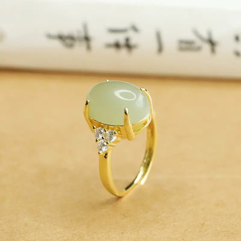 Aiyu Jade Claw Setting Ring for Women Clear Water — feature 13