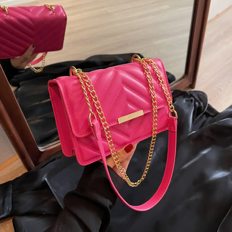 Black Quilted Chain Shoulder Bag for Women 2023 - Image 8