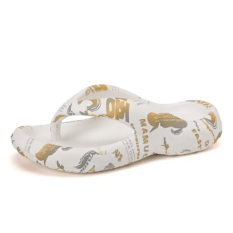 Flip flops men's fashionable outdoor slippers summer fashionable outdoor men's flip-flops personality Korean style soft bottom sandals beach shoes