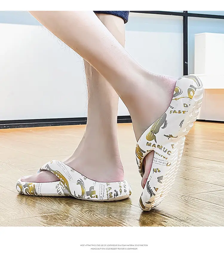 Flip flops men's fashionable outdoor slippers summer fashionable outdoor men's flip-flops personality Korean style soft bottom sandals beach shoes — feature 11