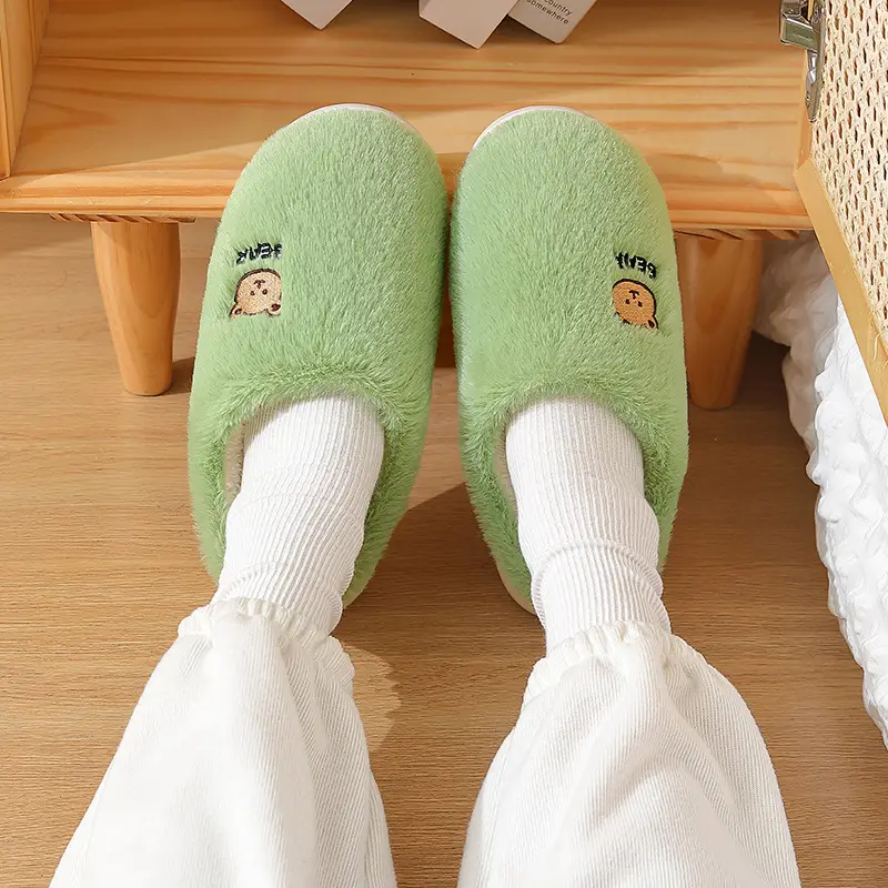 Cotton Slippers for Men, Winter Indoor Home Non-Slip Couple's Household Bear Thick-Soled Warm Furry Slippers, Winter Women's Wholesale - Image 12
