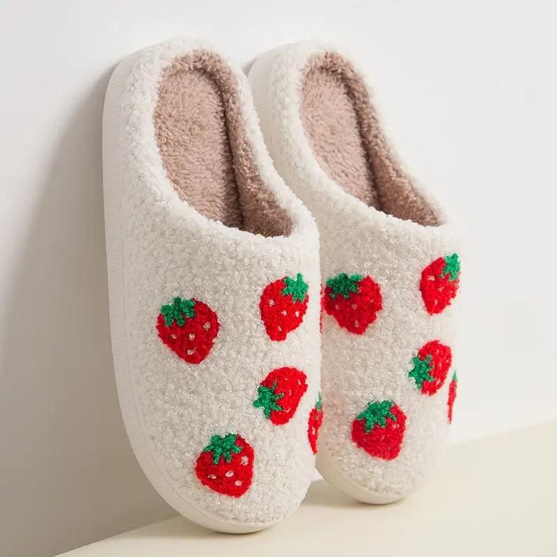 Cross-Border Exclusive Supply of Autumn and Winter Strawberry Cotton Slippers for Girls, Cartoon Cute and Fun, Indoor Warmth