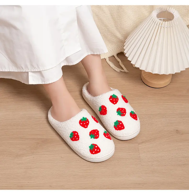 Cross-Border Exclusive Supply of Autumn and Winter Strawberry Cotton Slippers for Girls, Cartoon Cute and Fun, Indoor Warmth — feature 14