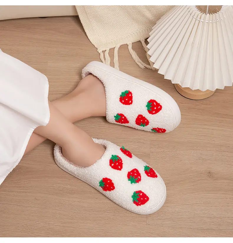 Cross-Border Exclusive Supply of Autumn and Winter Strawberry Cotton Slippers for Girls, Cartoon Cute and Fun, Indoor Warmth — feature 16