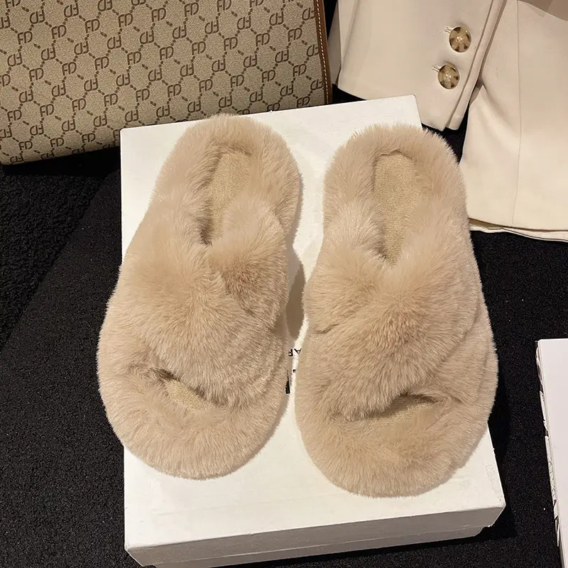 High-rise thick-soled fluffy slippers for women's outdoor wear cute non-slip muffin soft-soled high-grade lazy people's home cross-wool slippers - Image 2