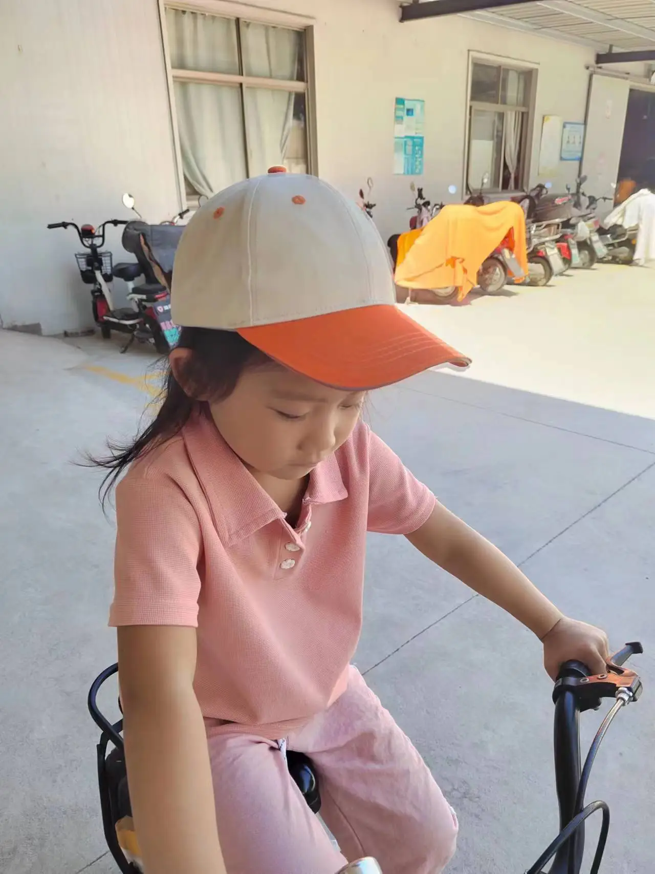 Children's Green Baseball Cap Drop Resistant Travel Cycling Safety — feature 13