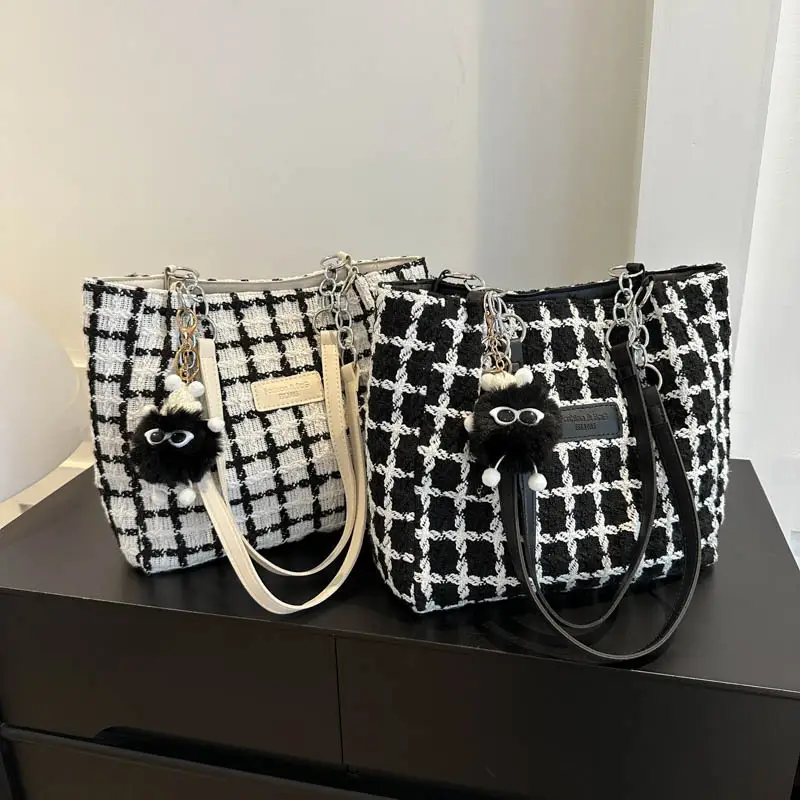 Women Woolen Shoulder Bag Black White Plaid Large Capacity - Image 5