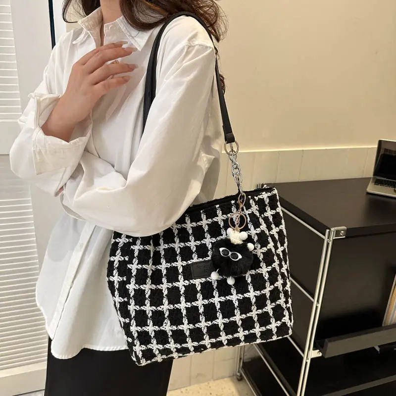 Women Woolen Shoulder Bag Black White Plaid Large Capacity - Image 6