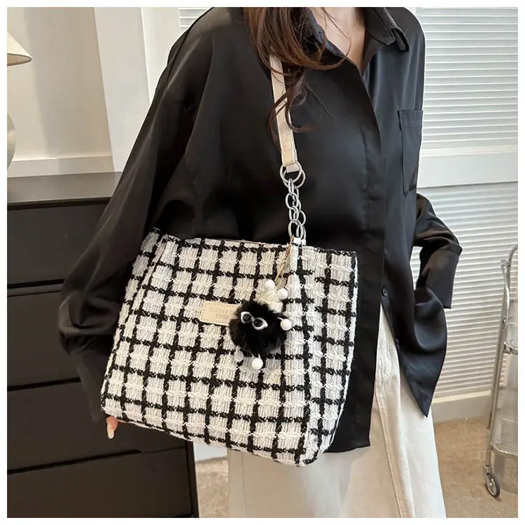 Women Woolen Shoulder Bag Black White Plaid Large Capacity — feature 22