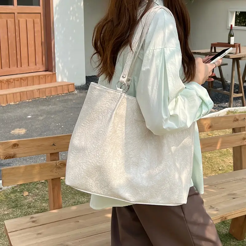 Black Textured Tote Bag for Women 2023 - Image 2