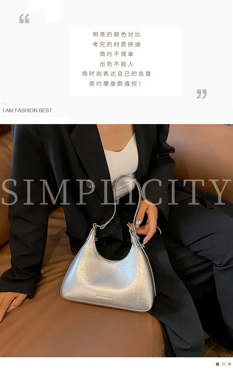 Women's Black Cracked Shoulder Bag 2023 — feature 3