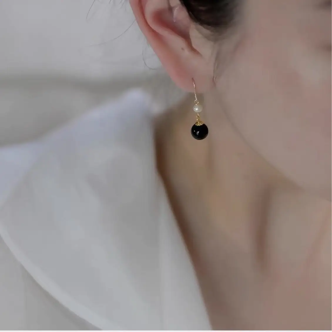 Natural Black Onyx Pearl Earrings 14k Gold - Image 4