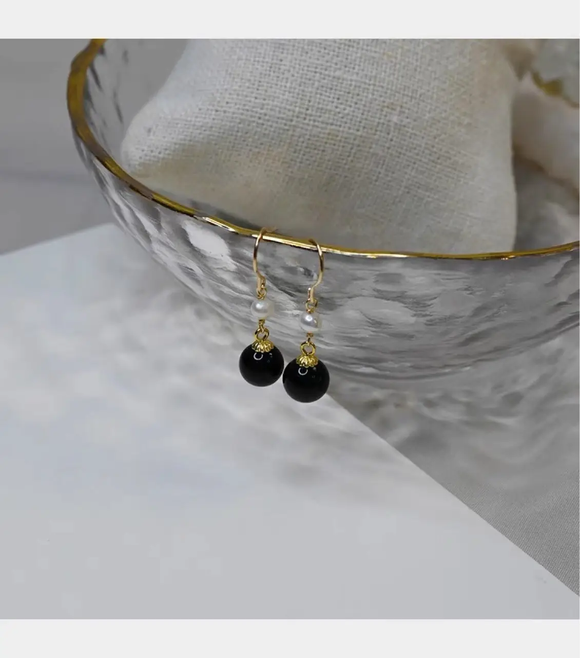 Natural Black Onyx Pearl Earrings 14k Gold — feature 3
