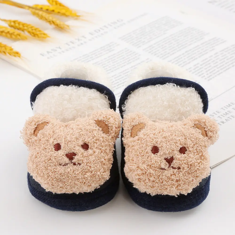 2023 new autumn and winter cute cartoon baby shoes baby shoes 0-1 years old newborn soft bottom toddler shoes warm