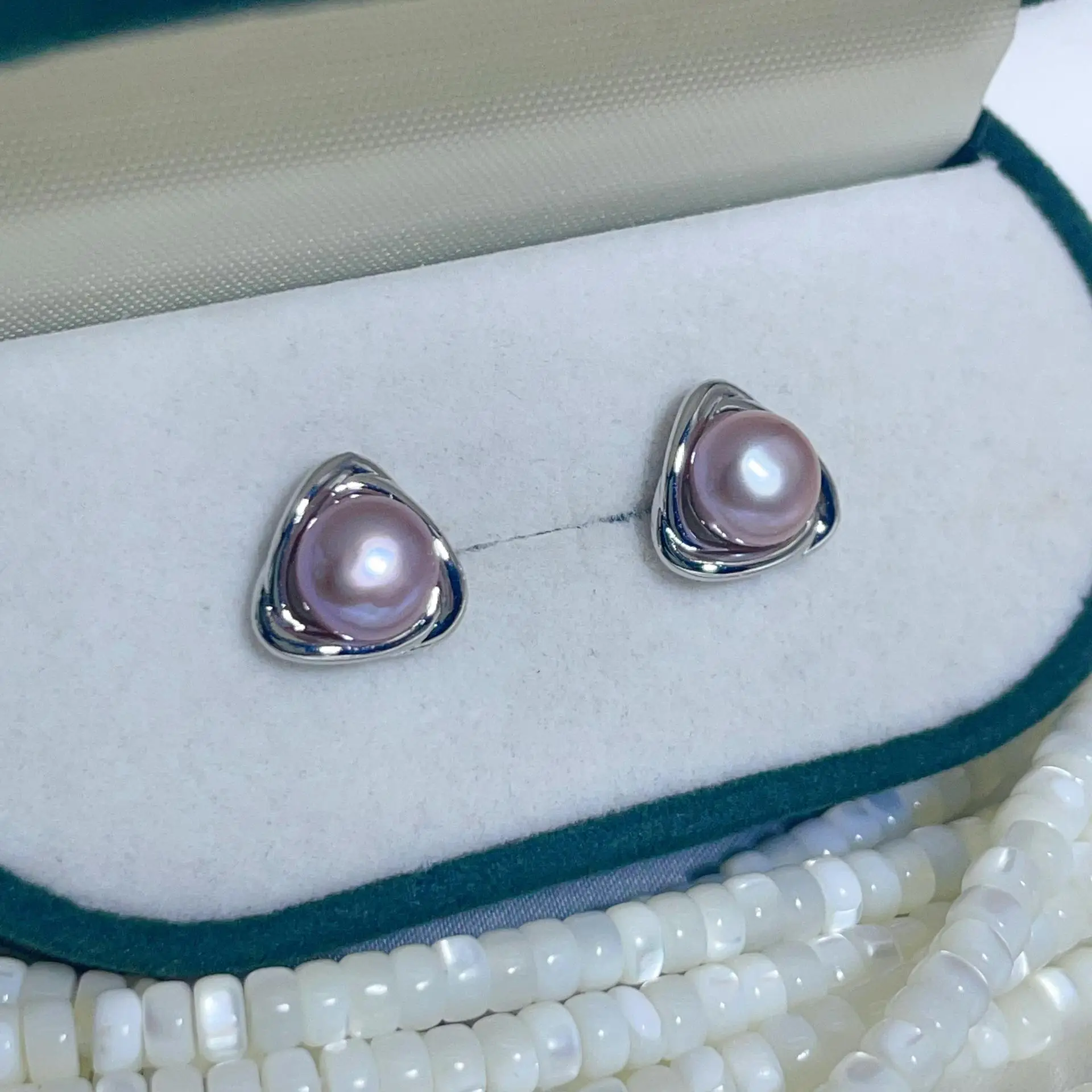 Geometric Triangle Pearl Earrings Set of 4 — feature 3