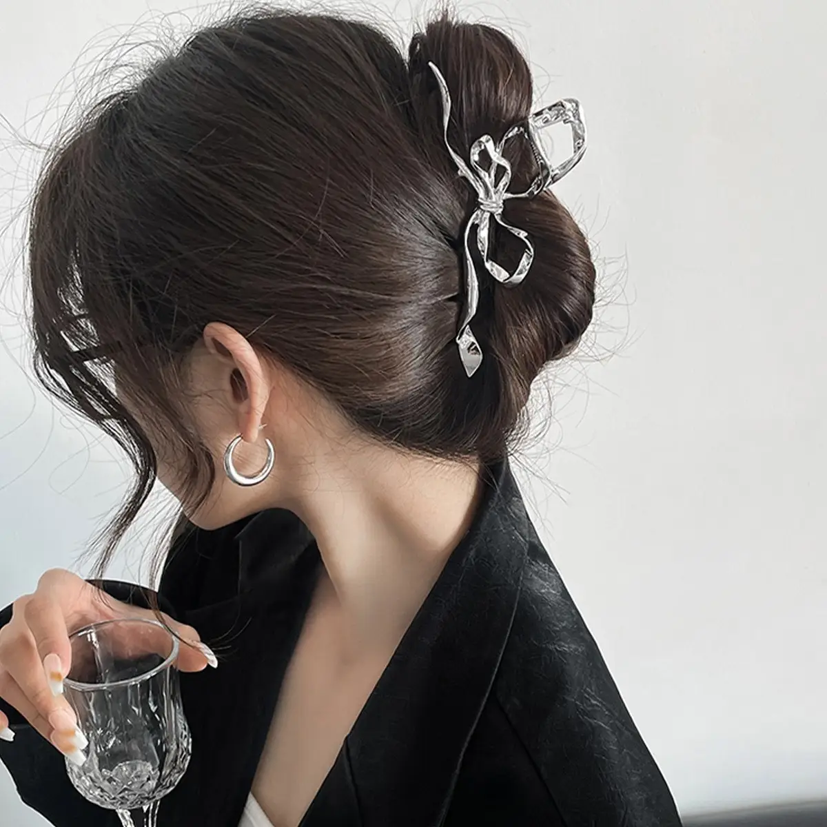 Y2g Metal Hairpin Updo for Women - Image 9